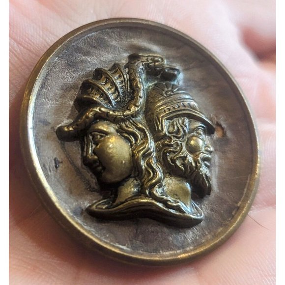 Vintage Roman Pictoral Shank Button Minerva And Jupiter Molded Pewter Wood Back - Picture 3 of 5